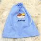 Preview: Wäschebeutel mit dem Stickmotiv "Prinz" und dem Namen Joshua bestickt