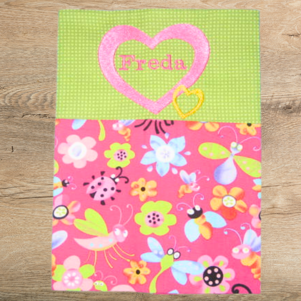 Preview: Stickdatei Herzen mit Aussparung für 10x10er Rahmen