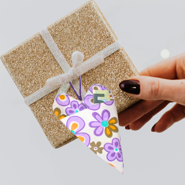 Preview: Stickdatei Herz ITH als Deko oder für Geldgeschenke