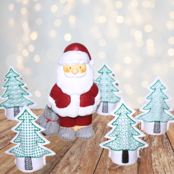 Preview: ITH-Stickdatei LED-Teelicht-Cover für 10 x 10 cm Stickrahmen Tanne Nr. 1