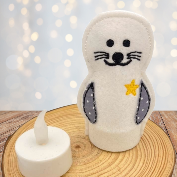 Preview: 3 ITH-Stickdateien LED-Cover Robben für 10 x 10 cm Stickrahmen