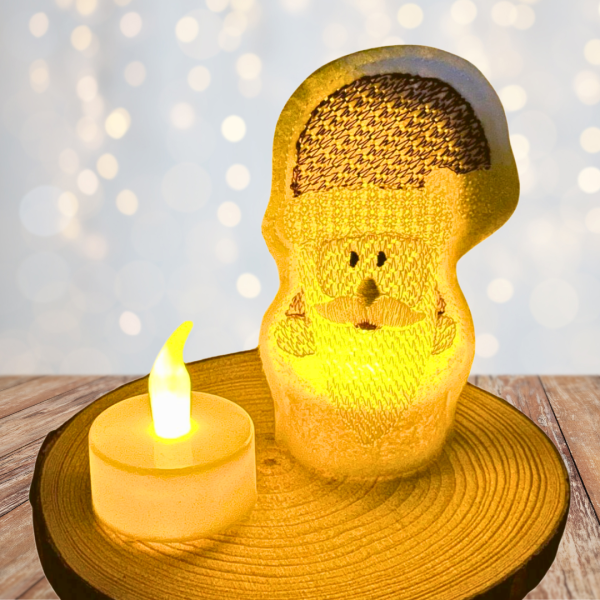 Preview: ITH-Stickdatei LED-Cover Nikolaus / Weihnachtsmann für 10 x 10 cm Stickrahmen