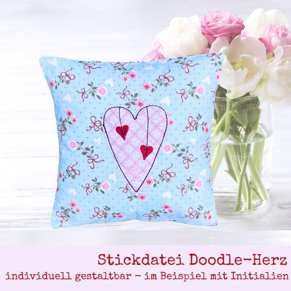 Stickdatei Herz - Doodle-Applikation mit Baumelherzen Stickmuster für 10 x 10 cm Stickrahmen