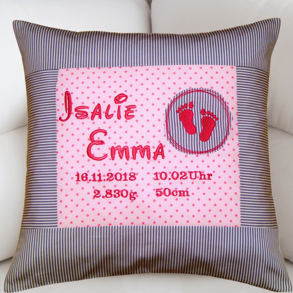 Namenskissen-Hülle mit Babyfüssen + Name + Geburtsdaten bestickt 40x40 cm Geburtskissen