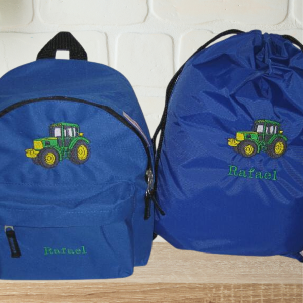 Kindergartenrucksack mit Wunschmotiv und Name bestickt Farbe: royalblau -personalisiert-