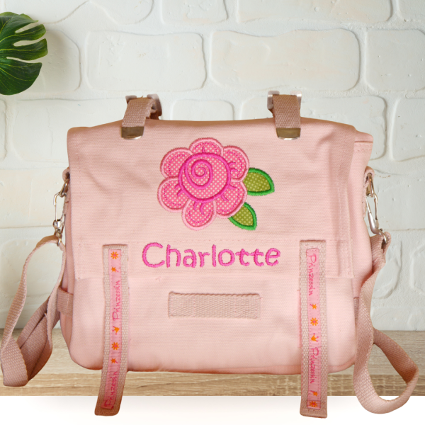 Canvastasche mit Wunschmotiv und Name bestickt für Kindergartenkinder & Große Farbe: rosa Verschluss: Klettverschluss -personalisiert-