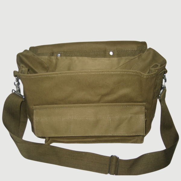 große Canvastasche Ansicht unter Taschendeckel