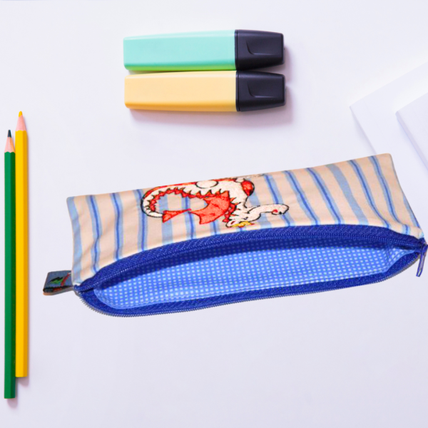 Preview: Mäppchen mit Drachen bestickt -sofort lieferbar-