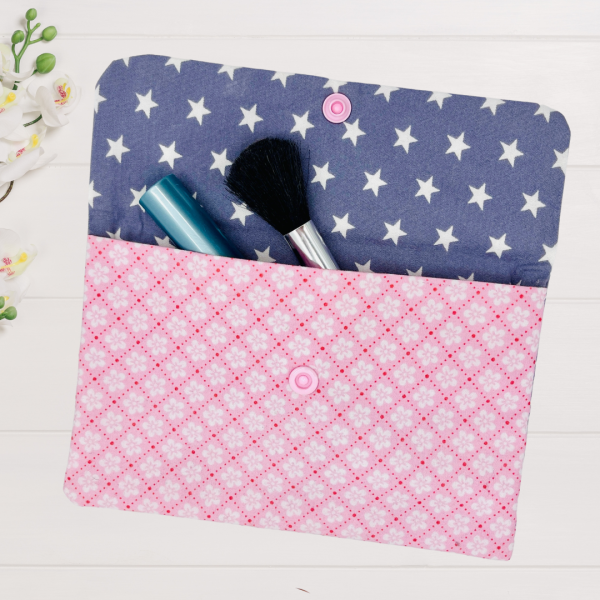 ITH Stickdatei Kosmetiktasche für den 18x30 cm Stickrahmen mit gesticktem Doodle-Stern als Geschenkidee