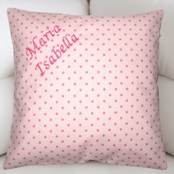 kleines Kissen 20x20 cm mit Name bestickt